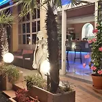 Patrizia ホテル